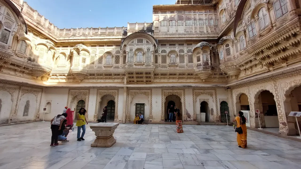Vista esterna del forte di Mehrangarh a Jodhpur in India.