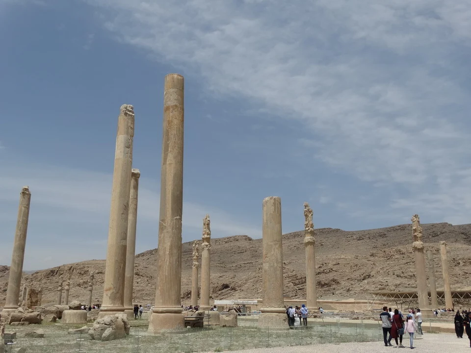 Colonne di pietra antiche di Persepoli in Iran.