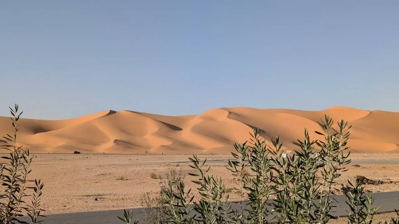 Vista panoramica delle dune del deserto in Algeria.