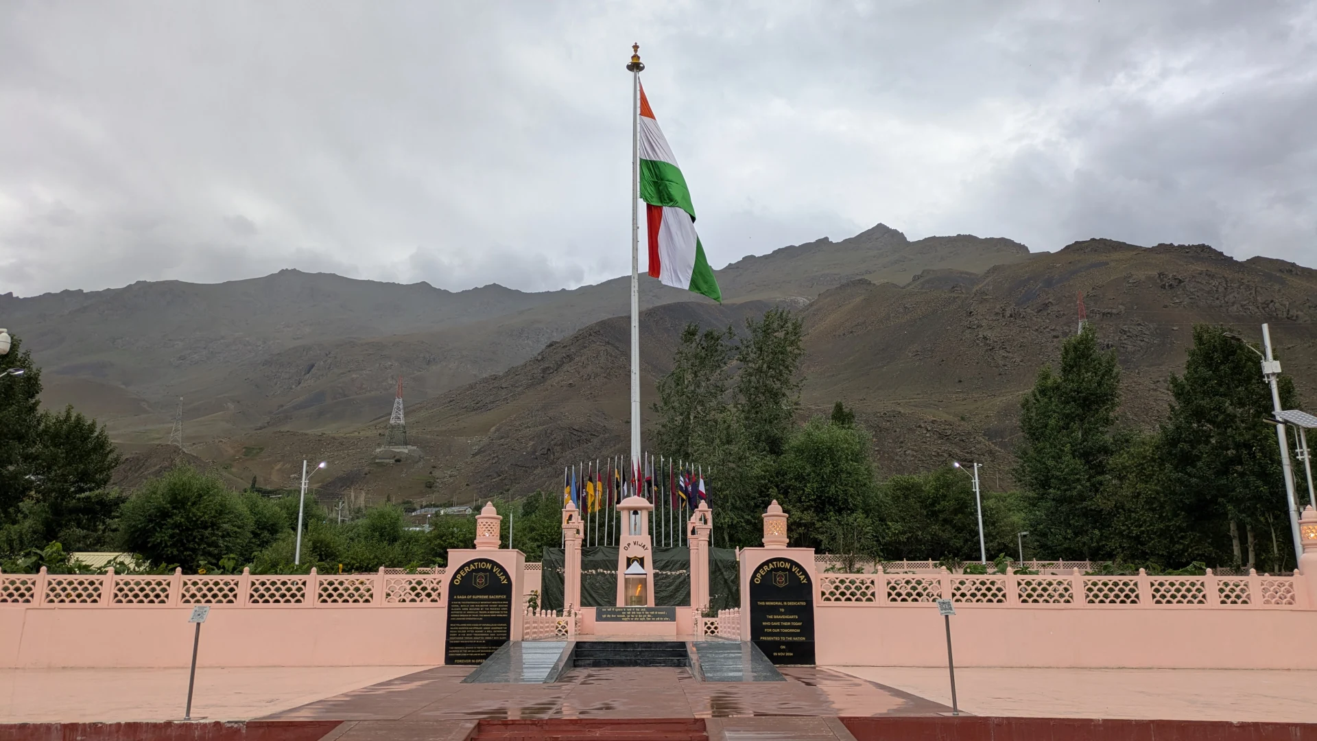 0489.26.08.03.Kargil war memorial