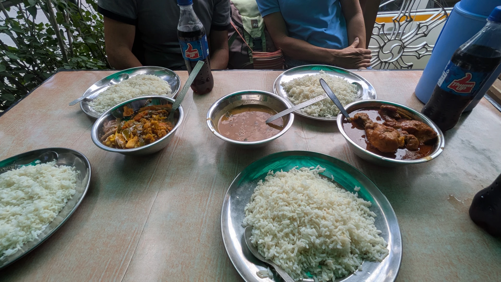0675.26.08.04.Lunch