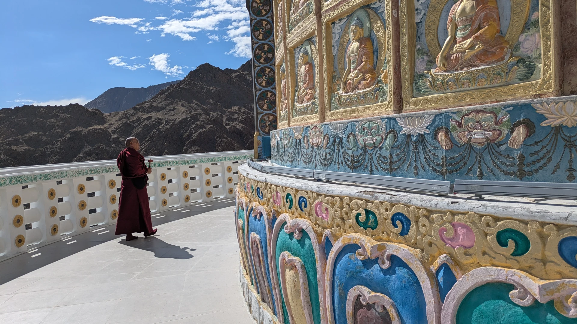 0859.26.08.05.Leh - Shanti stupa