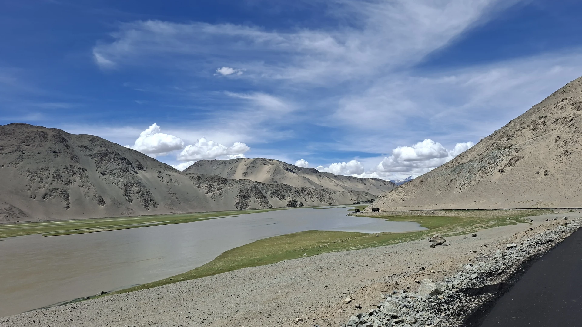 1508.26.08.10.Changthang plateau - Indus river