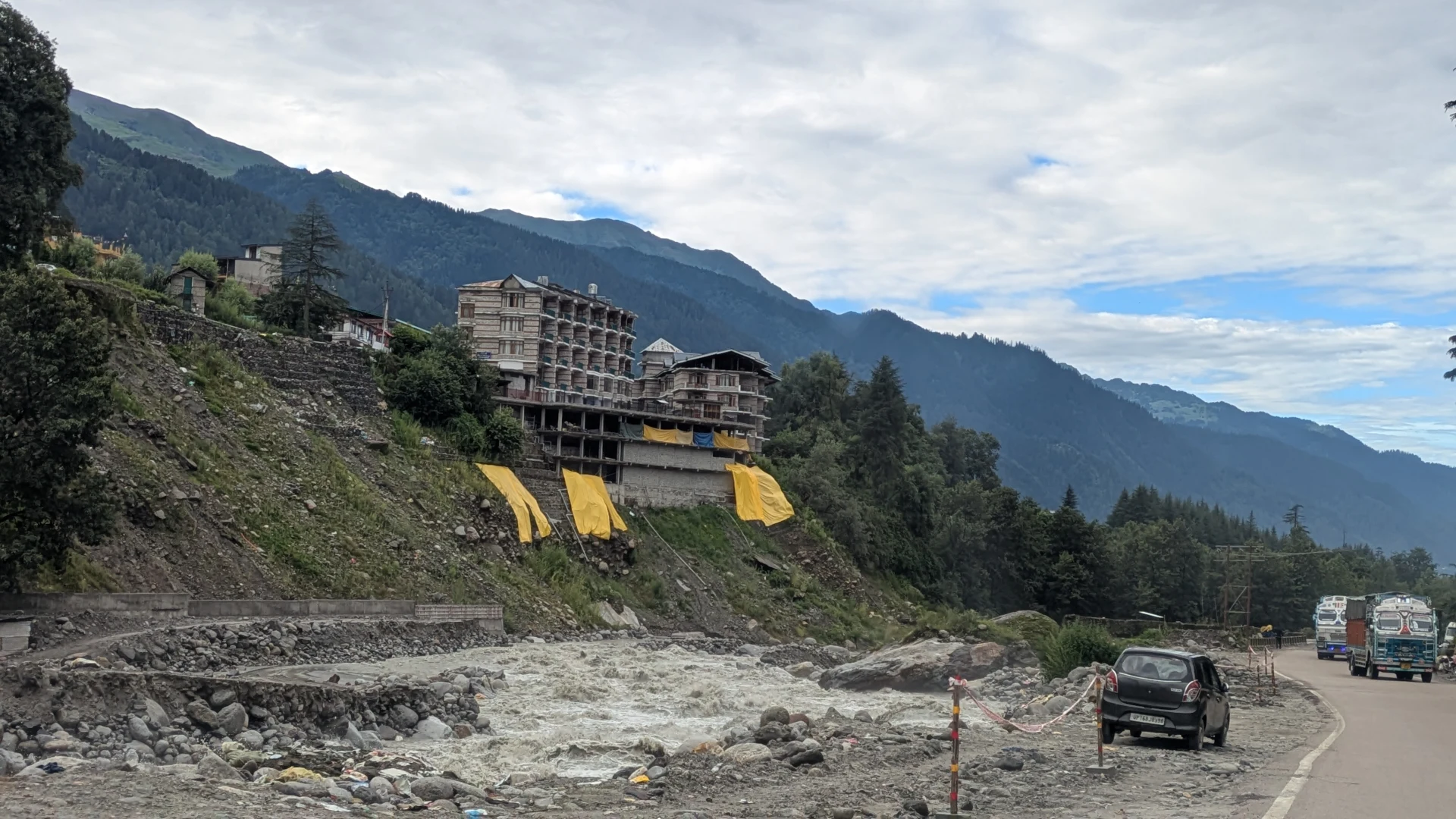 1704.26.08.12.Manali to Dharamsala