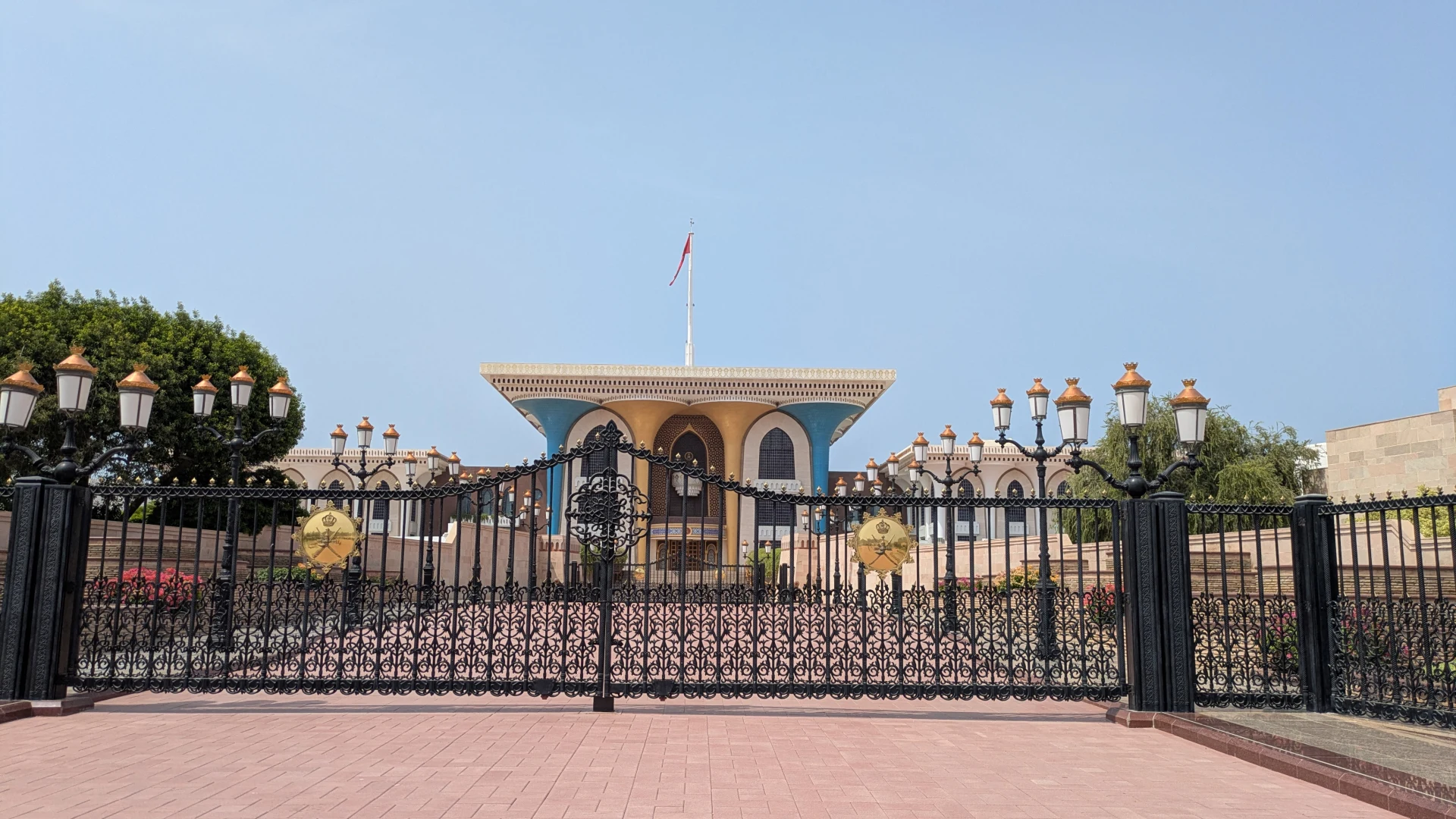 2039.26.08.16.Muscat - Al-Alam palace