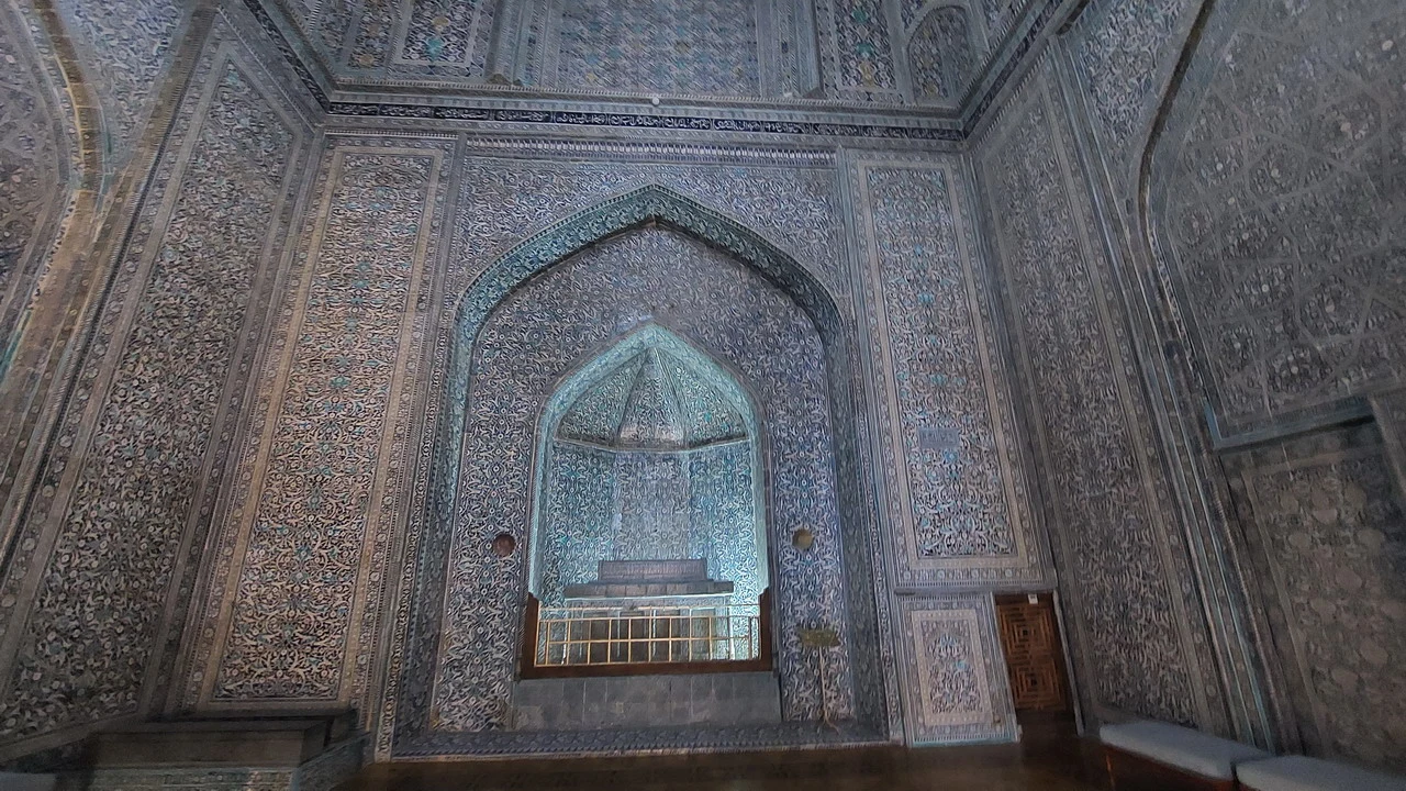 Interno del mausoleo di Pahlavan Mahmud a Khiva.