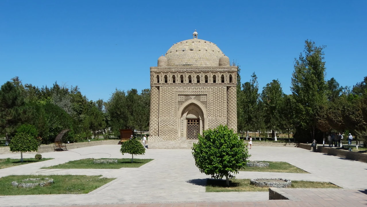 Mausoleo di Ismail Samani a Bukhara.