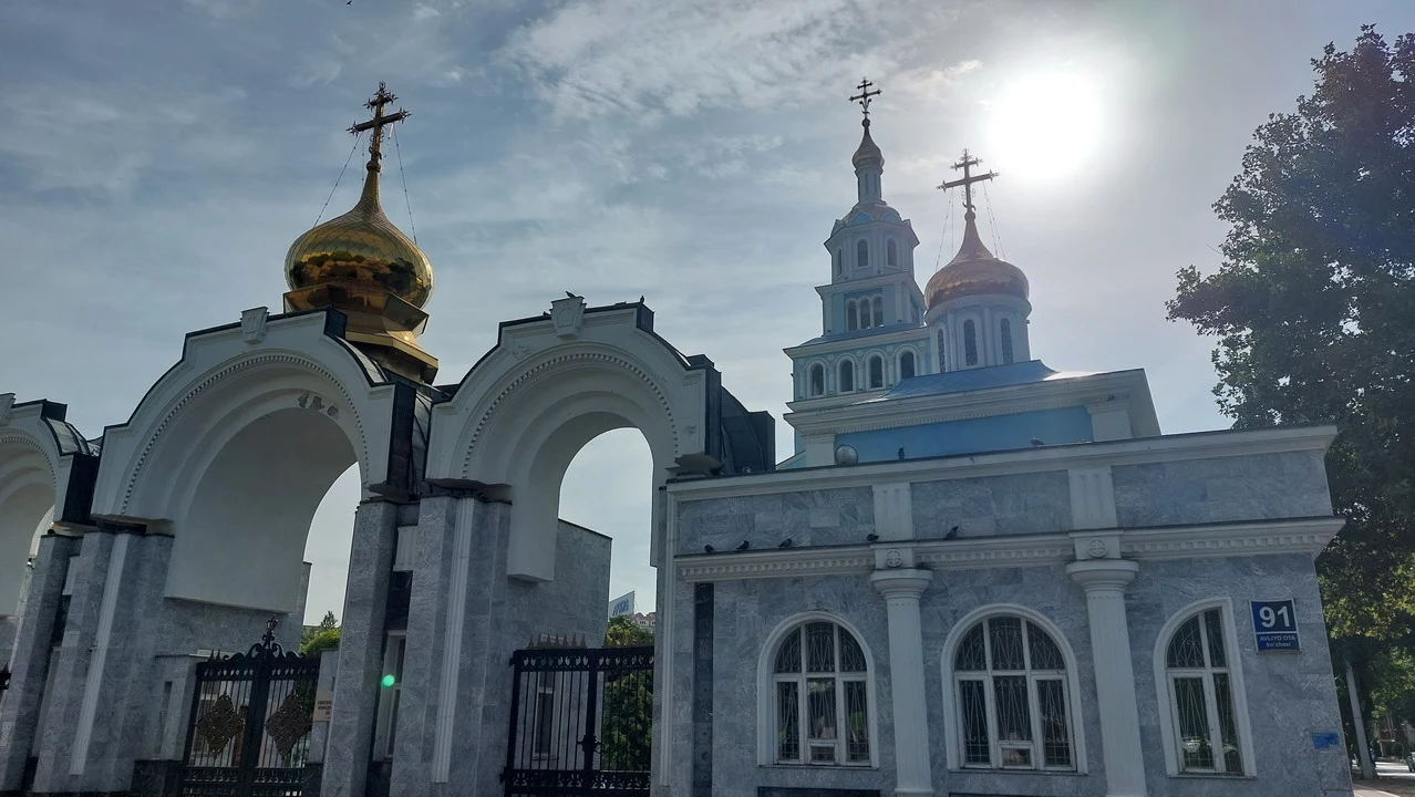 Vista della Cattedrale Ortodossa a Tashkent.